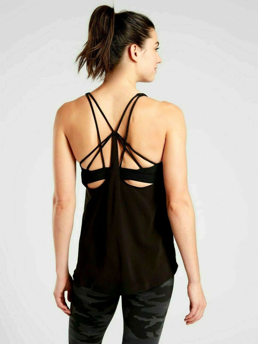 Athleta Solace Support Tank Top XS Black Featherweight Quick Dry UPF30